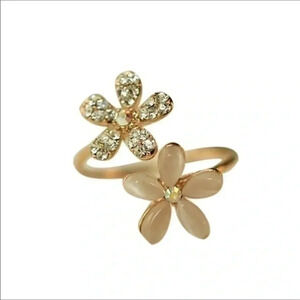 Rose Gold Flower Ring Enamel Crystal Adjustable NWT